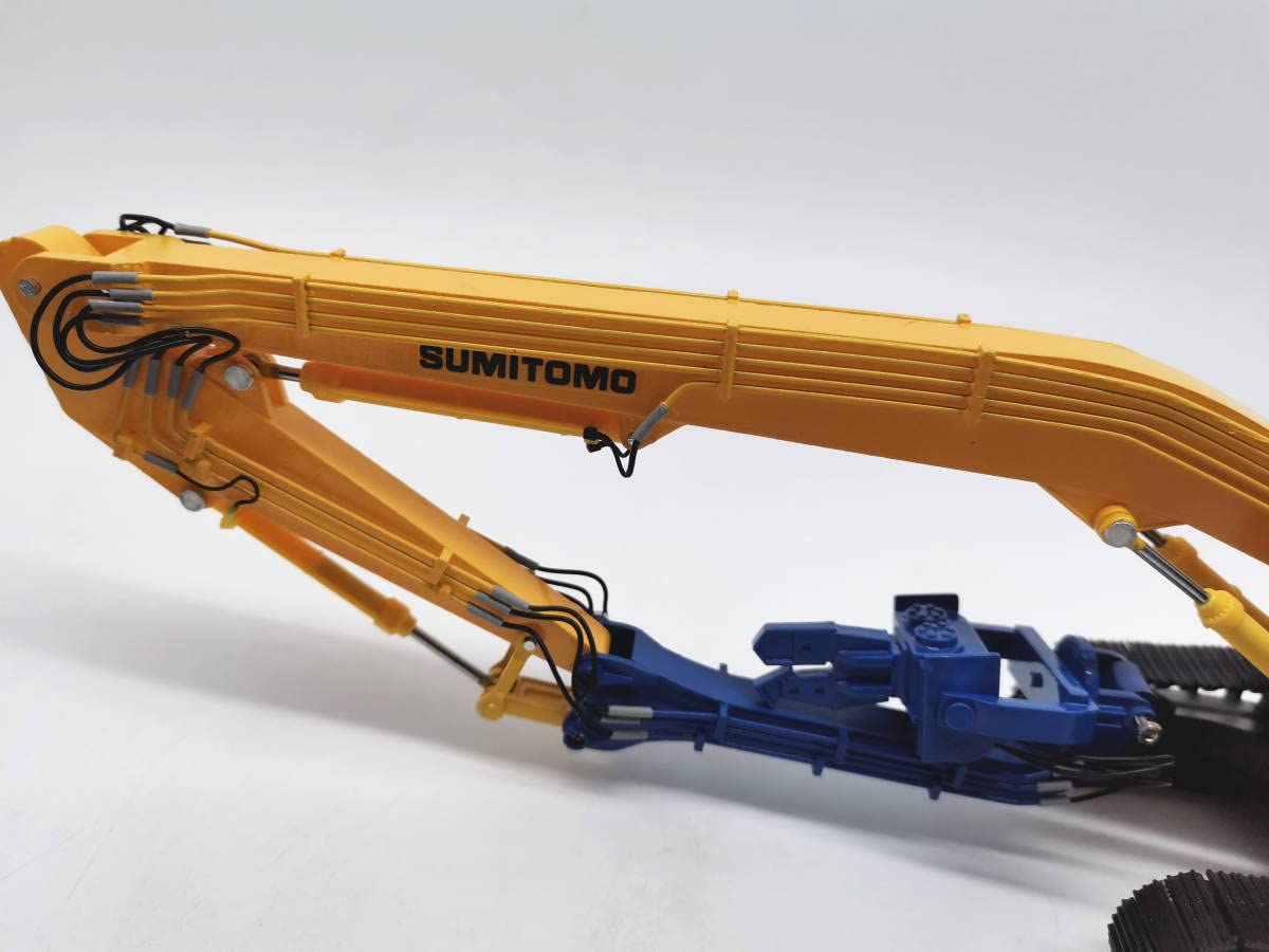 Amazon.co.jp: 建機 1/50 住友 SH480LHD-7 カスタム : おもちゃ